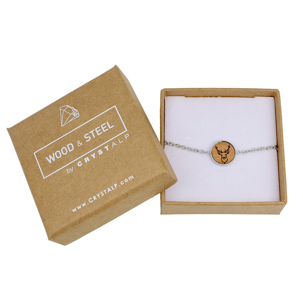 Wooden deer bracelet in der Crystalp Schmuckverpackung