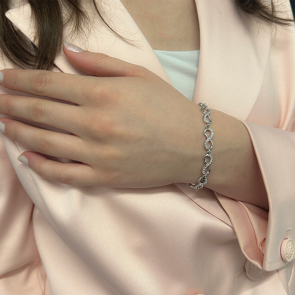Infinite bracelet