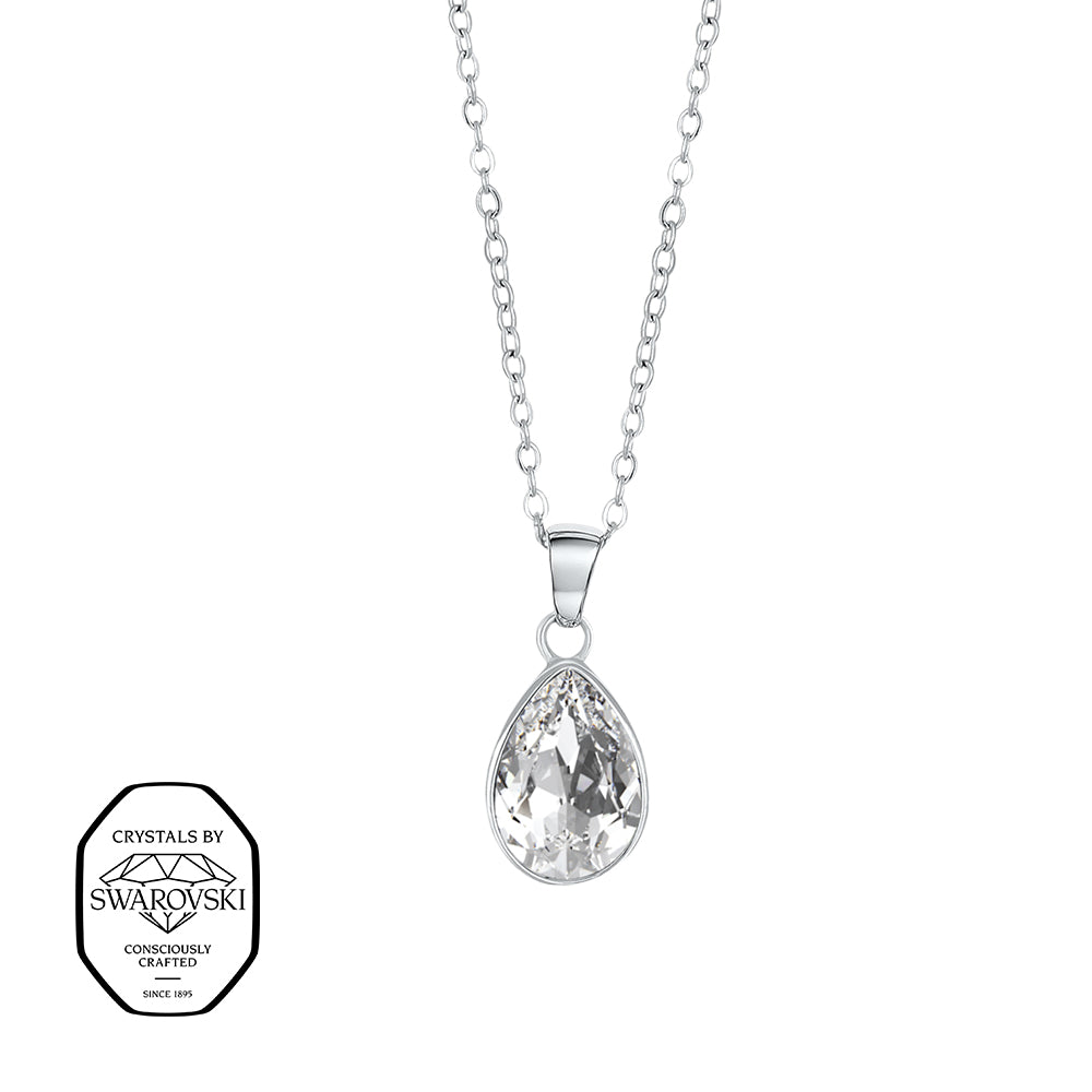 Crystalp Halskette mit silberfarbenem Anhänger, gefasst mit einem tropfenförmigen, klaren Swarovski® Kristall.