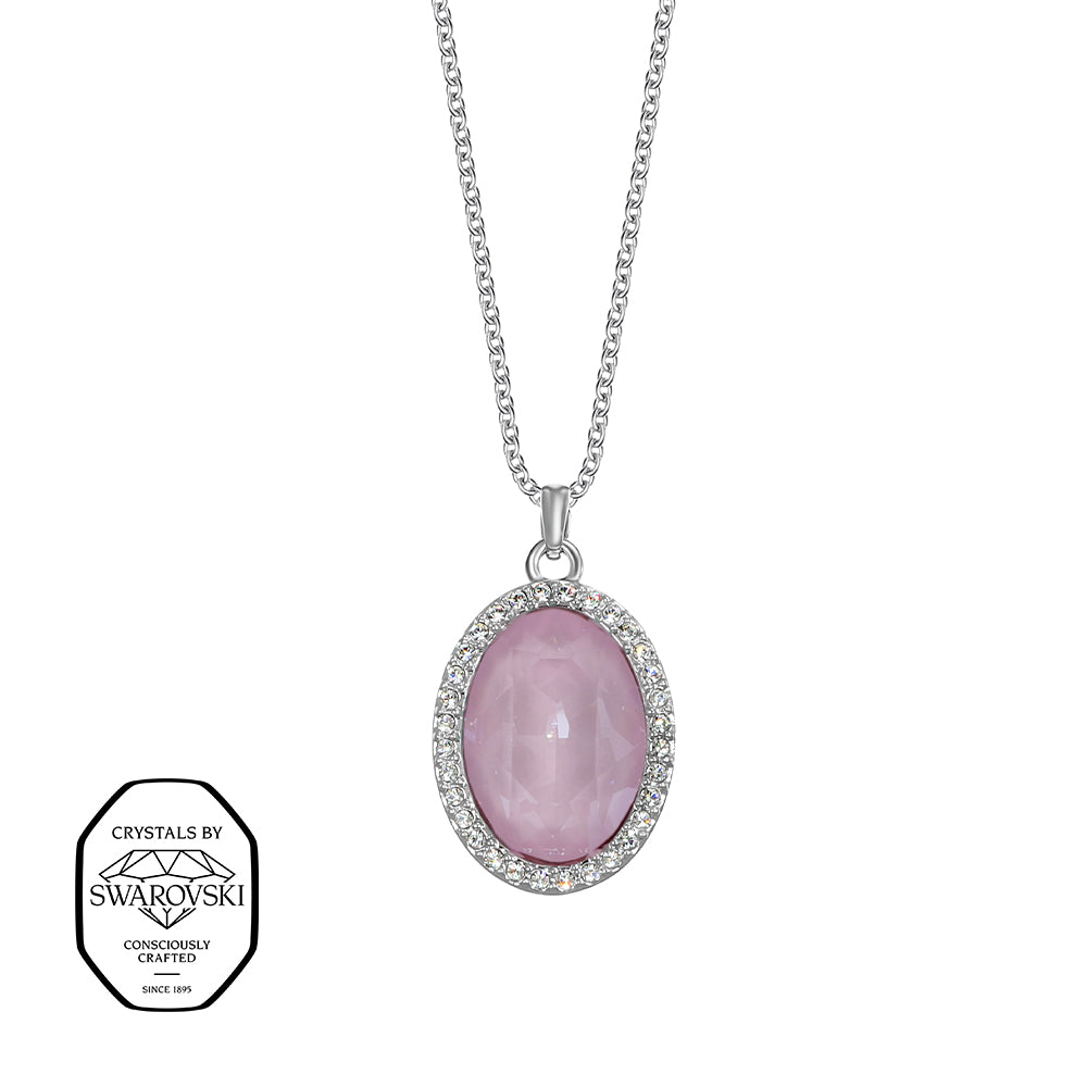 Silberne Halskette mit ovalem, rosafarbenem Kristall, umrahmt von funkelnden Zirkonia – zartes und elegantes Designschmuckstück von Crystalp