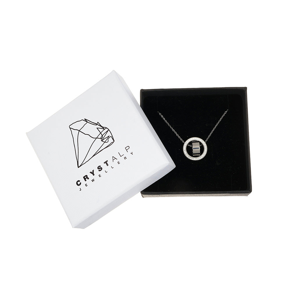 Amaze Pendant in der Crystalp Schmuckverpackung