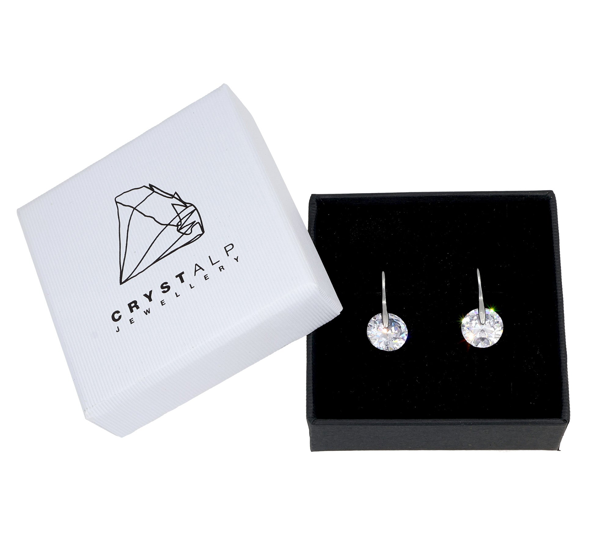 Happy hanging earrings in der Schmuckverpackung