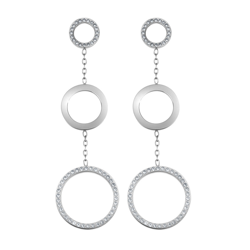 Silberfarbene Ohrhänger mit drei runden Elementen – besetzt mit klaren Kristallen.
