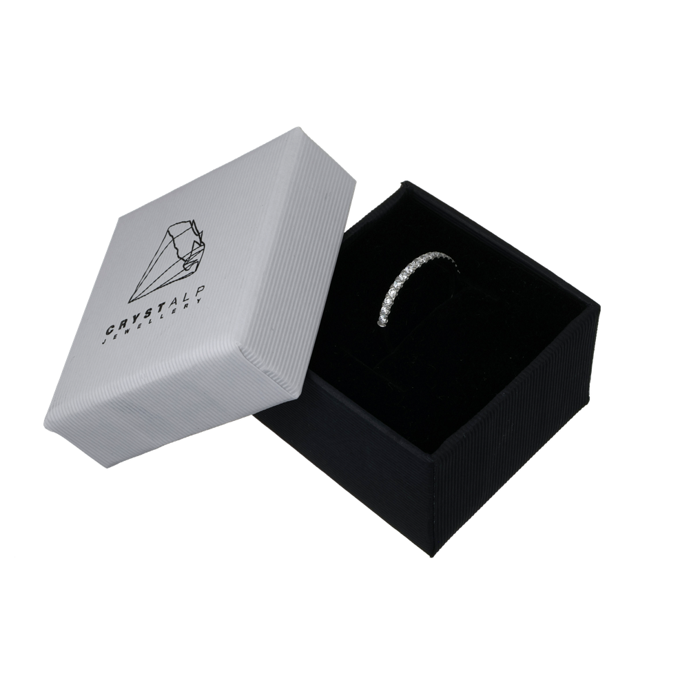 classy ring