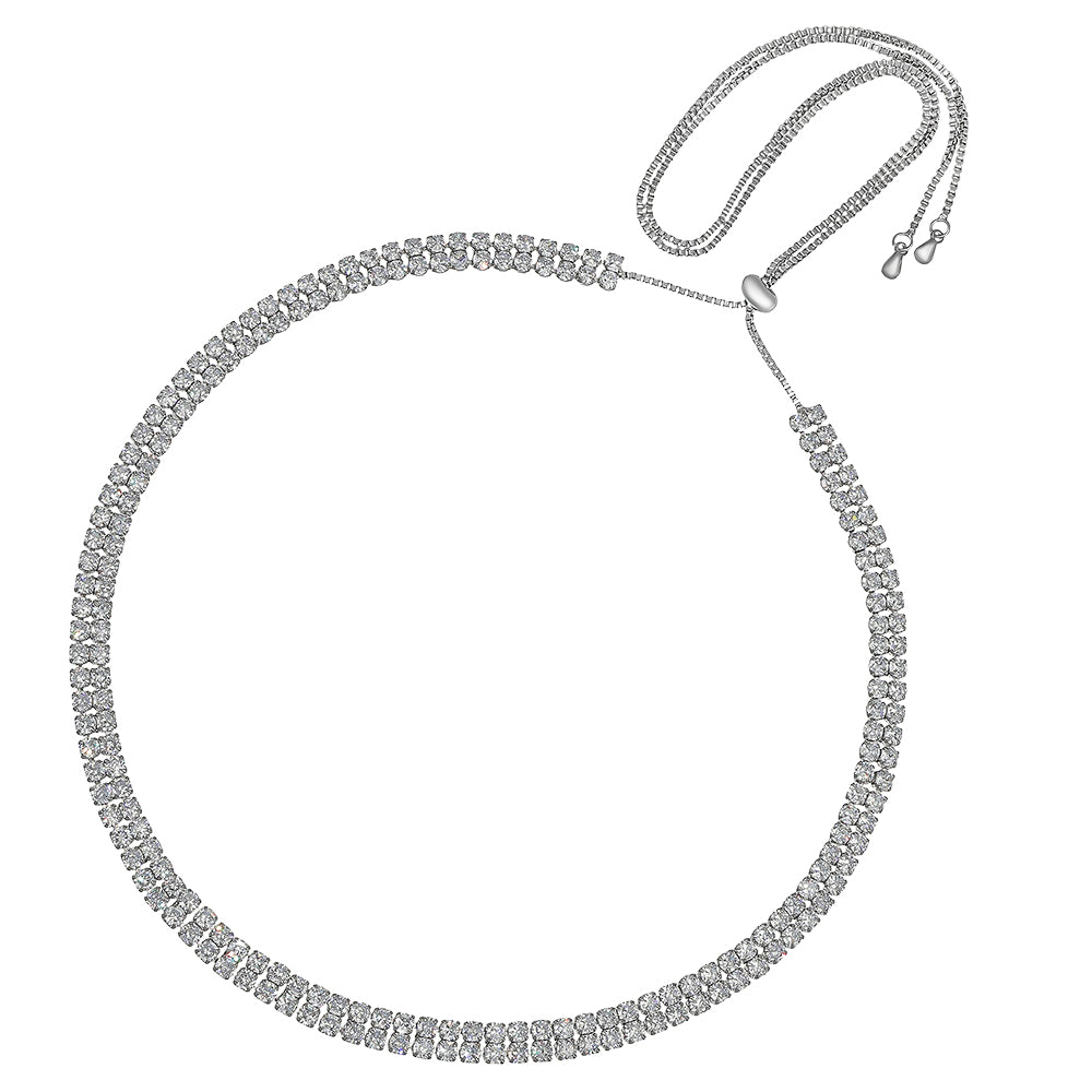 Crystalp Tennis-Halskette in Silber mit funkelnden klaren Kristallen, verstellbare Länge für perfekten Sitz.