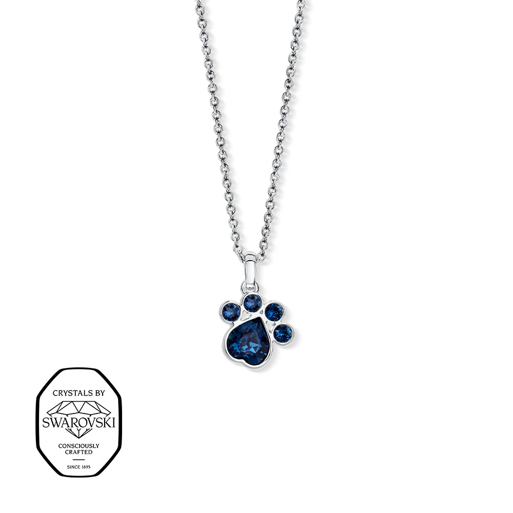 Silberne Halskette mit Pfotenanhänger, besetzt mit blauen Swarovski® Kristallen.