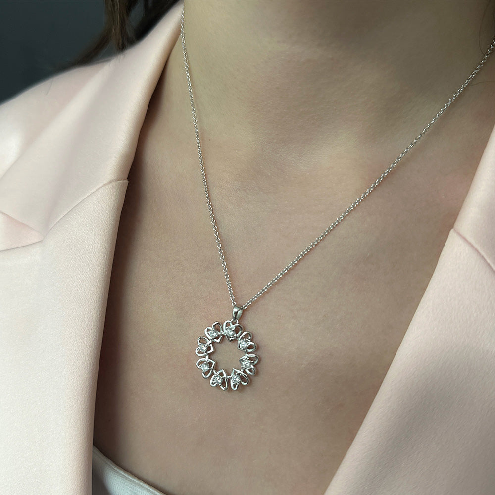 Colgante de círculo de amor celta