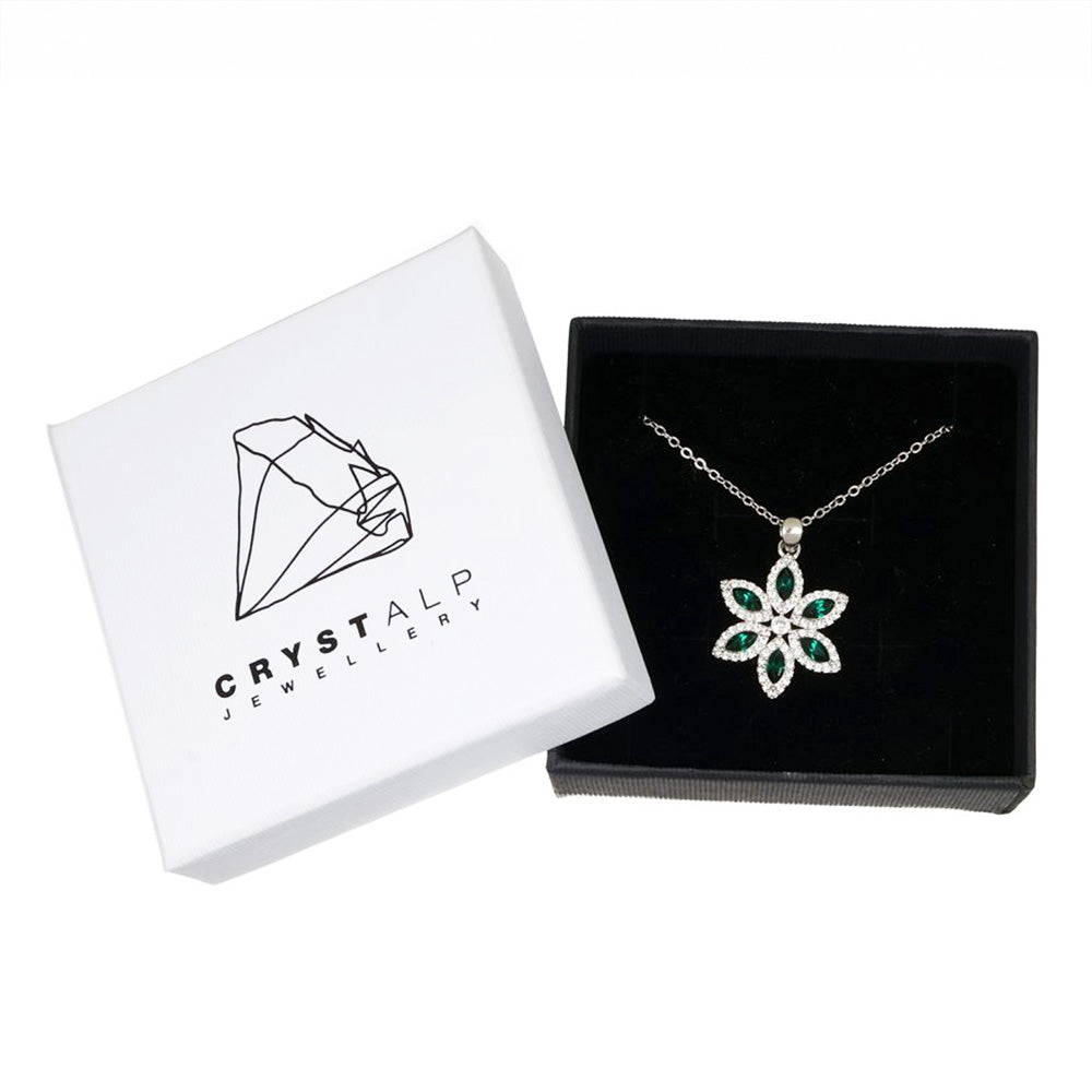 esprit de noir pendant