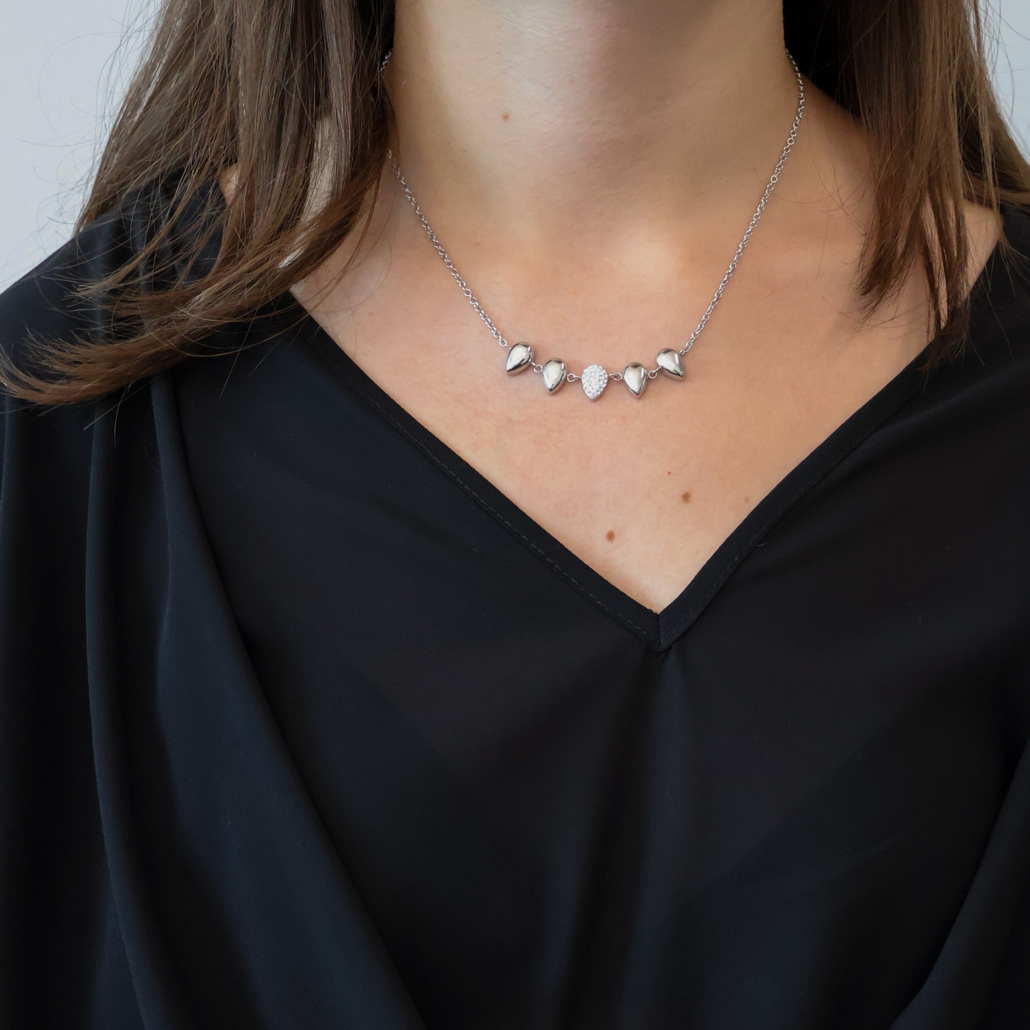 Briolette Pendant wird getragen