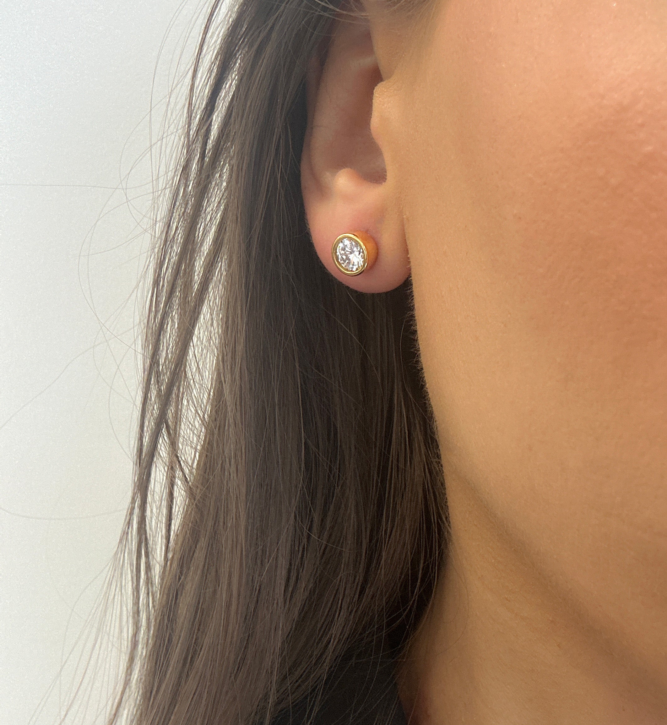 Pendientes de solitario de hielo