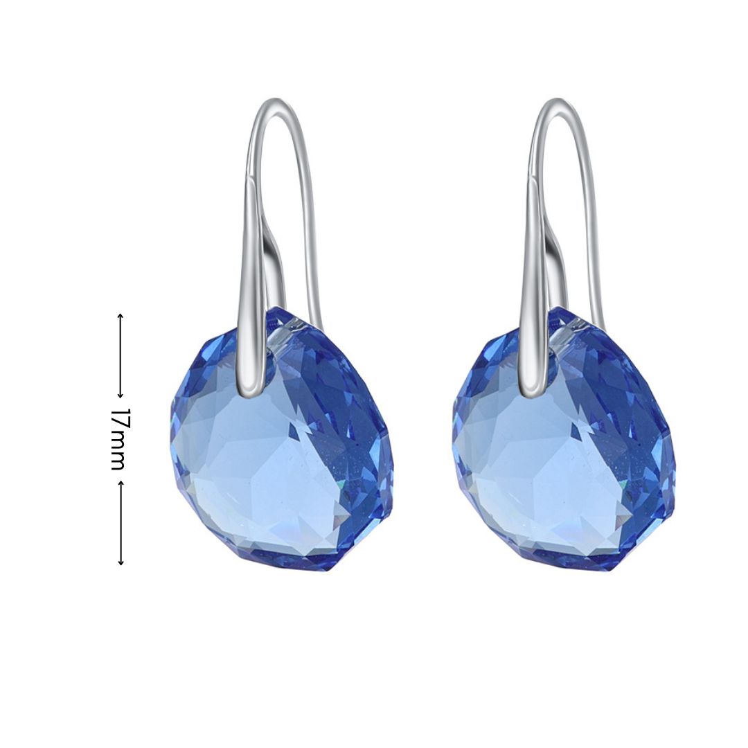 maestosi orecchini in argento