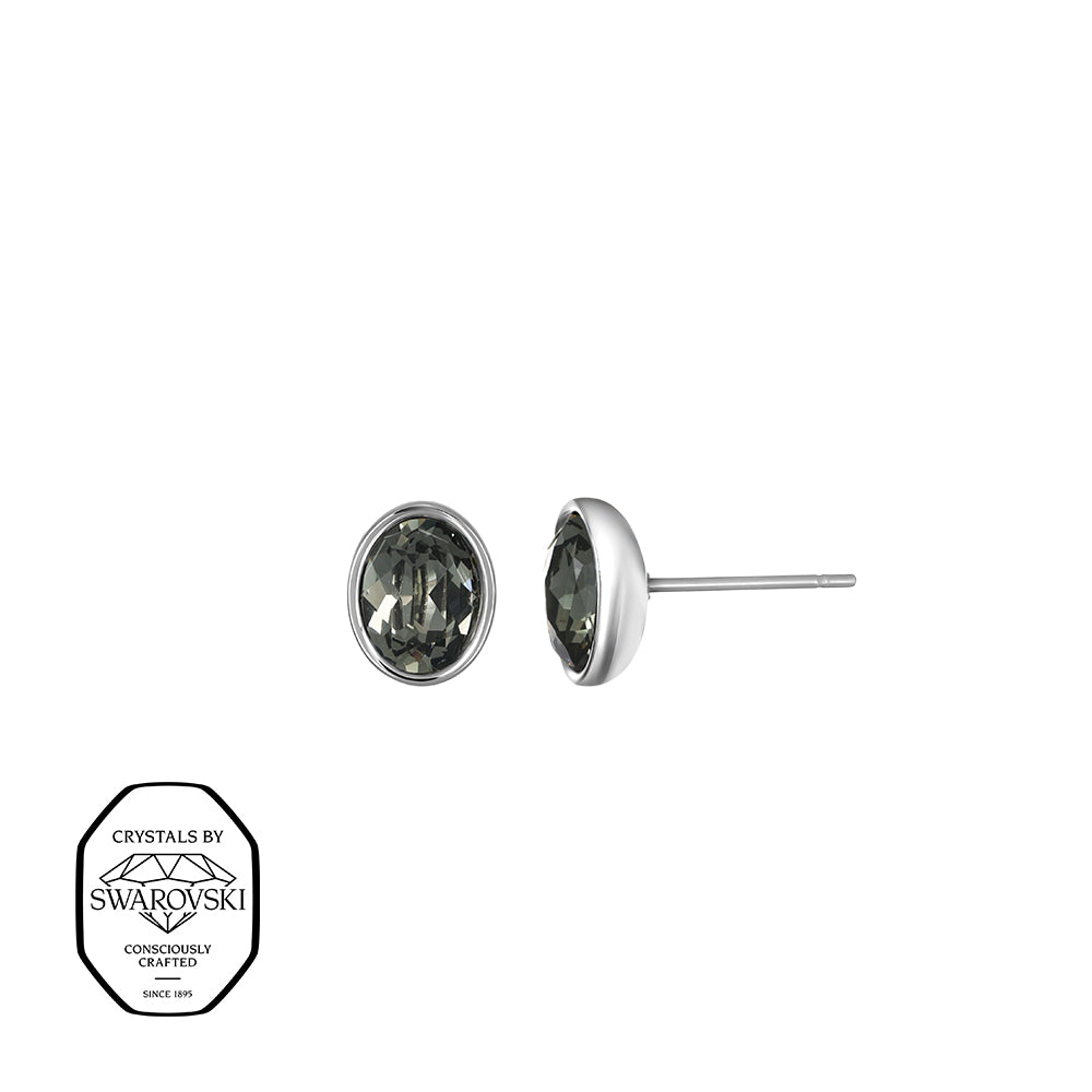 Silberne Ohrstecker mit ovalen, grauen Steinen, mit Swarovski® Kristallen verziert.