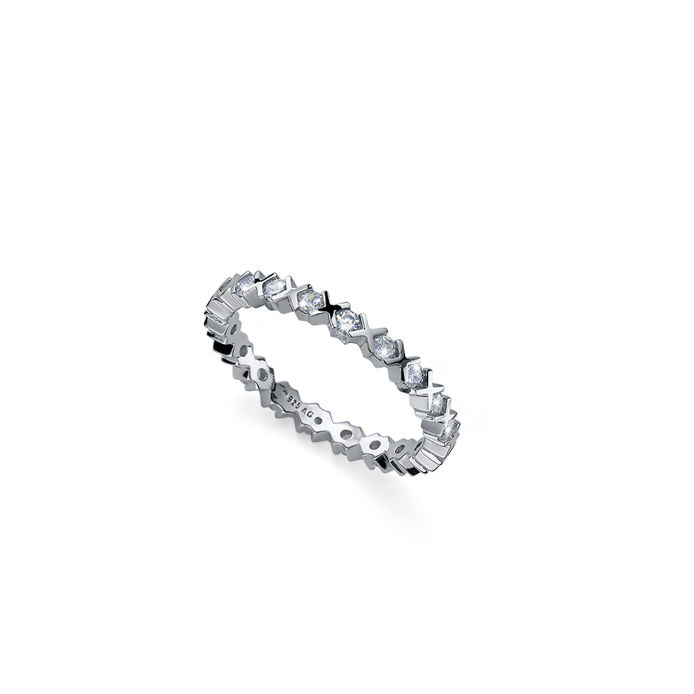 Silberring Damen mit Kristallen im X-Design – eleganter Modeschmuck von Crystalp