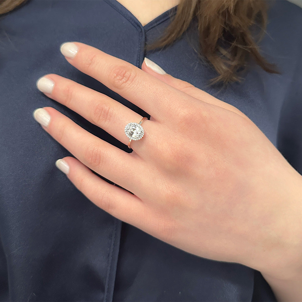 Anello ovale nobile regolabile
