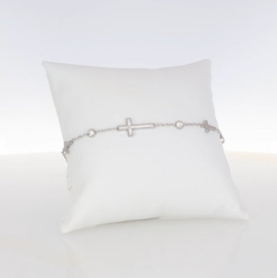 Crystalp Multiple Cross Bracelet aus Edelstahl in Silber, filigranes Armband mit Kreuz-Design