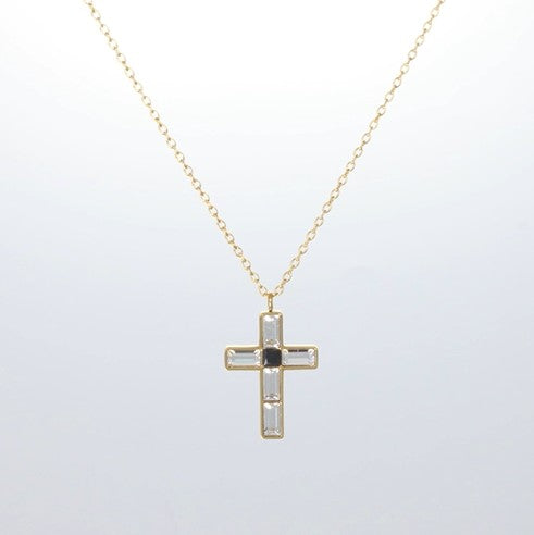 Crystalp Lustre Cross Pendant aus Edelstahl in Gold, Kreuzanhänger mit Swarovski® Kristallen verziert